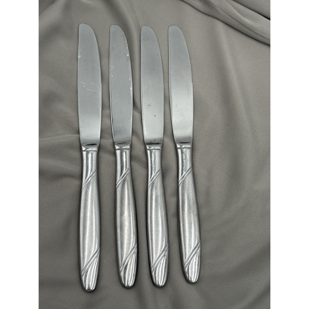 Set of 4 FOUR Oneida RISOTTO‎ Dinner Knives 9 1/4" Stainless Flatware Silverware